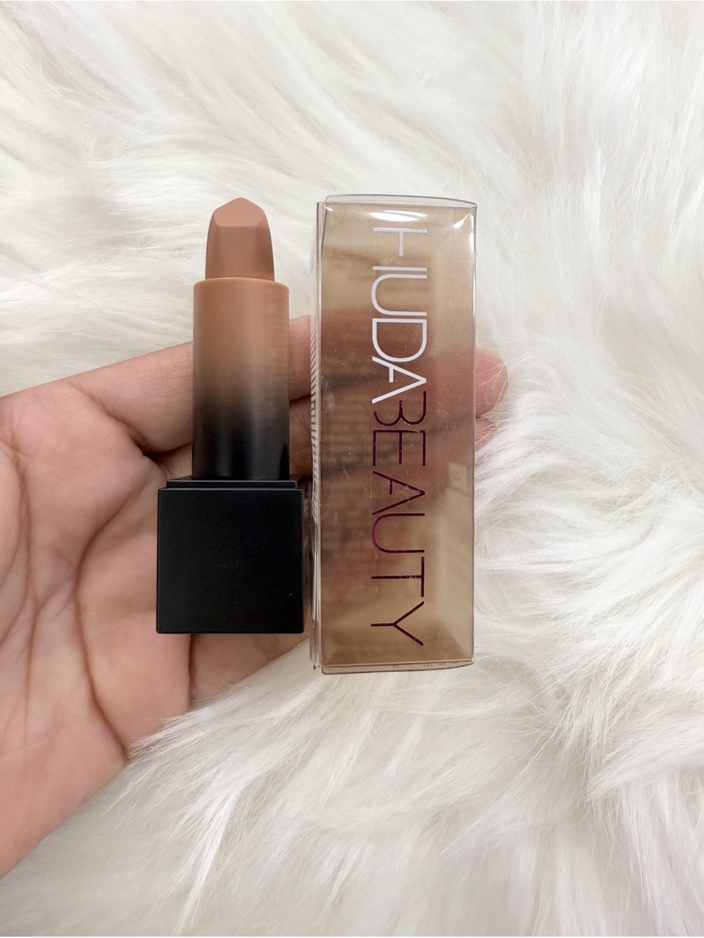 Huda Beauty Power Bullet Empress Cream Lipstick